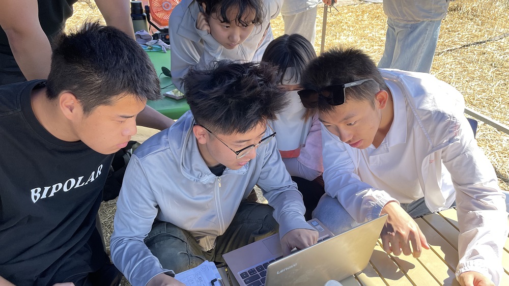 新疆无人机培训 | 新疆保华润天航空：无人机执照实训课程的领航者