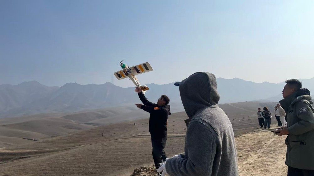 新疆保华润天无人机培训避坑指南:如何选择正规CAAC培训机构?