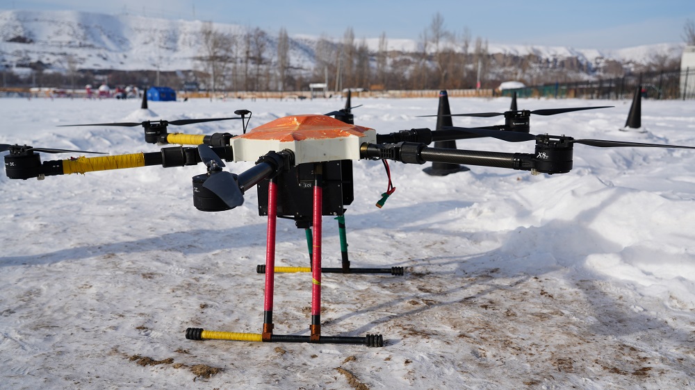 新疆无人机应用培训专家：保华润天，从零到精通的领路人