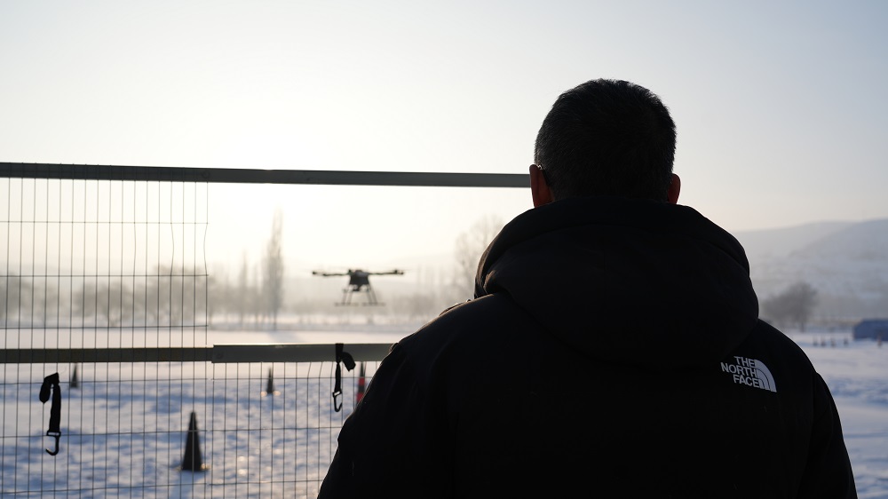 揭秘保华润天航空新疆无人机培训基地：全真模拟考场，胜券在握