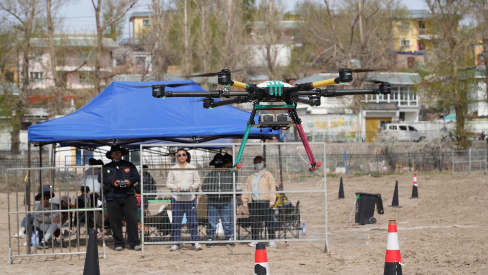 新疆保华润天航空：无人机考证收费透明吗？